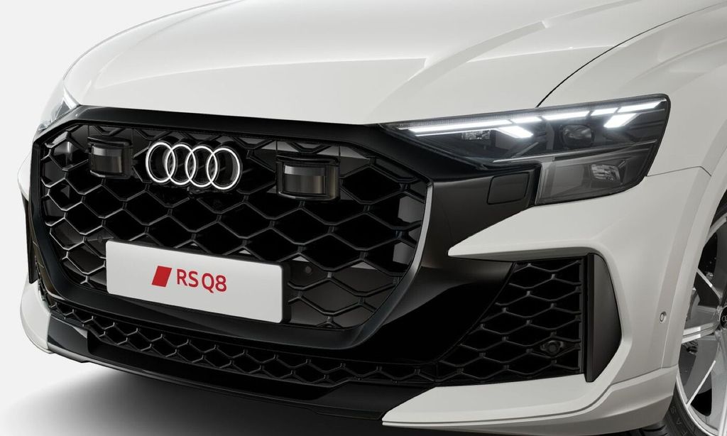 Audi RSQ8