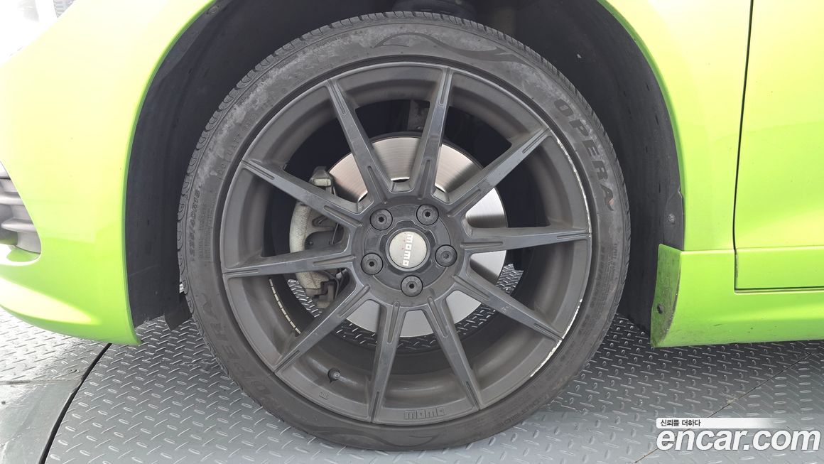 Volkswagen Scirocco 2012