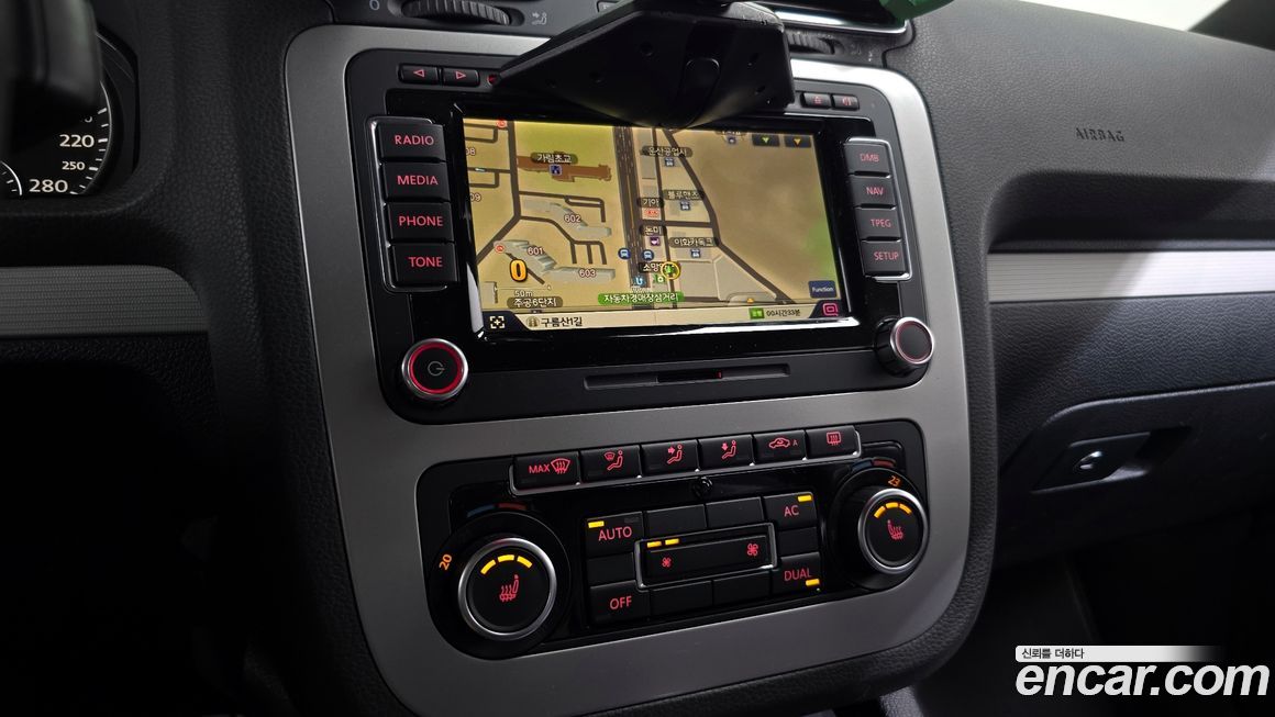 Volkswagen Scirocco 2012