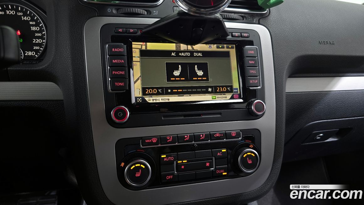 Volkswagen Scirocco 2012