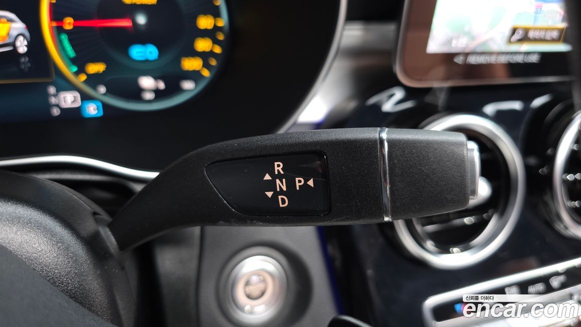 Mercedes-Benz GLC-Class 2022