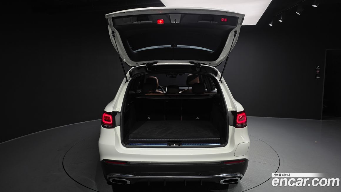 Mercedes-Benz GLC-Class 2022