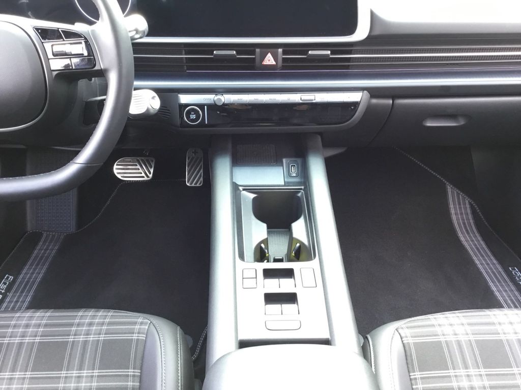Hyundai IONIQ 6 2023