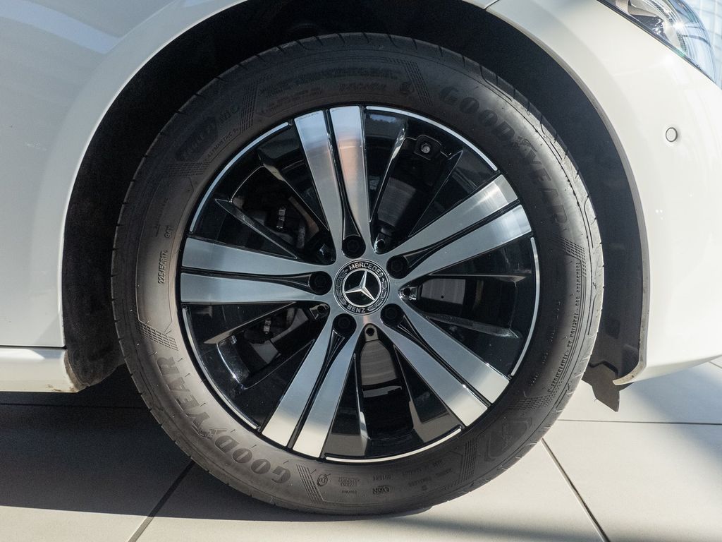 Mercedes-Benz C 220 2023