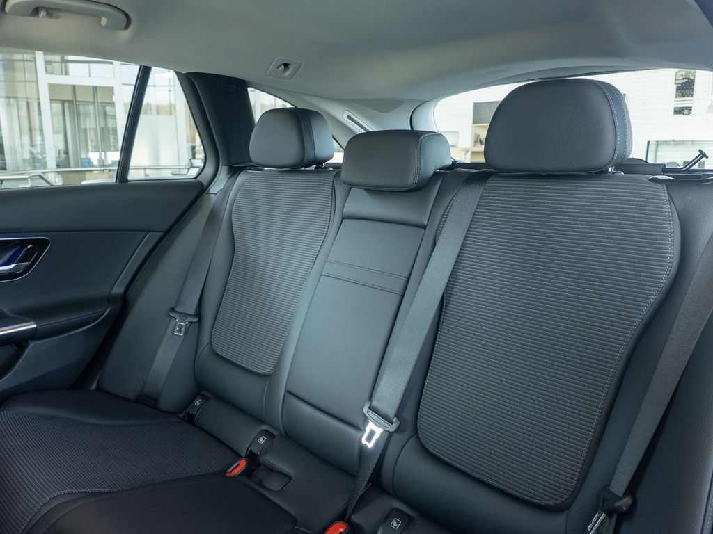 Mercedes-Benz C 220 2023