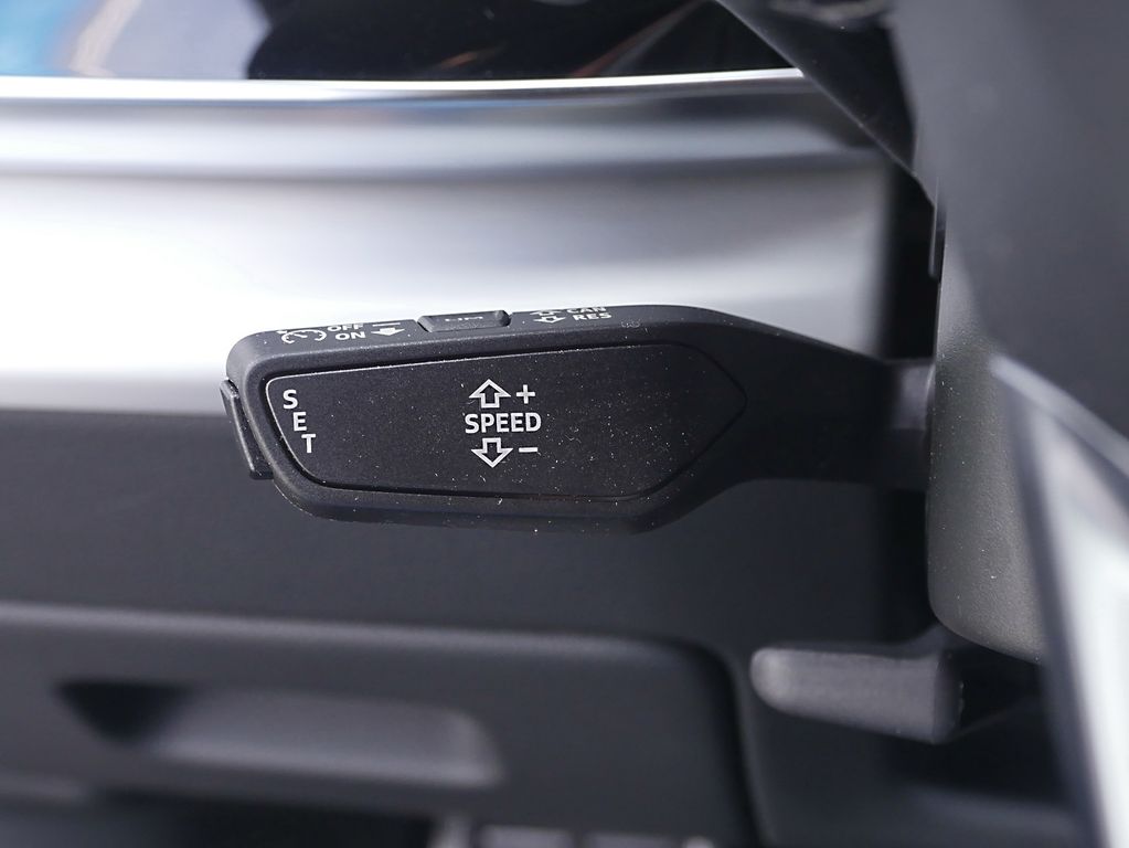 Audi SQ8 2021