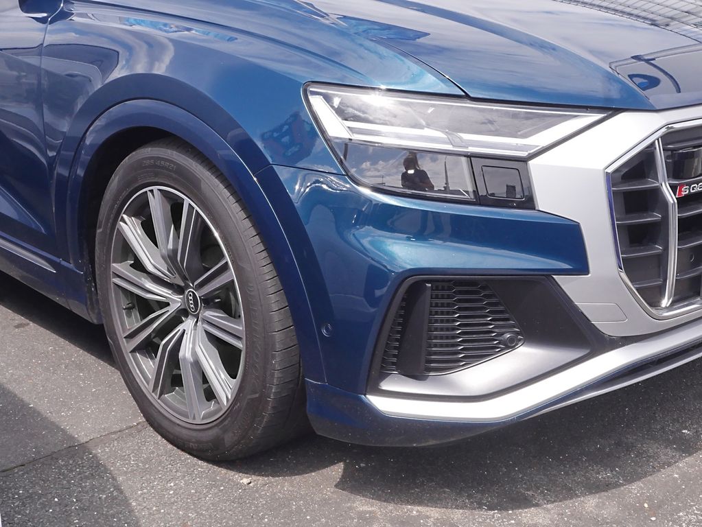 Audi SQ8 2021