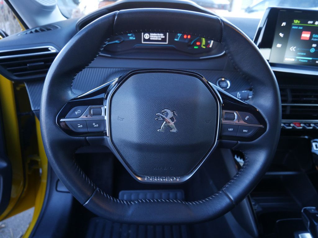 Peugeot e-208 2020