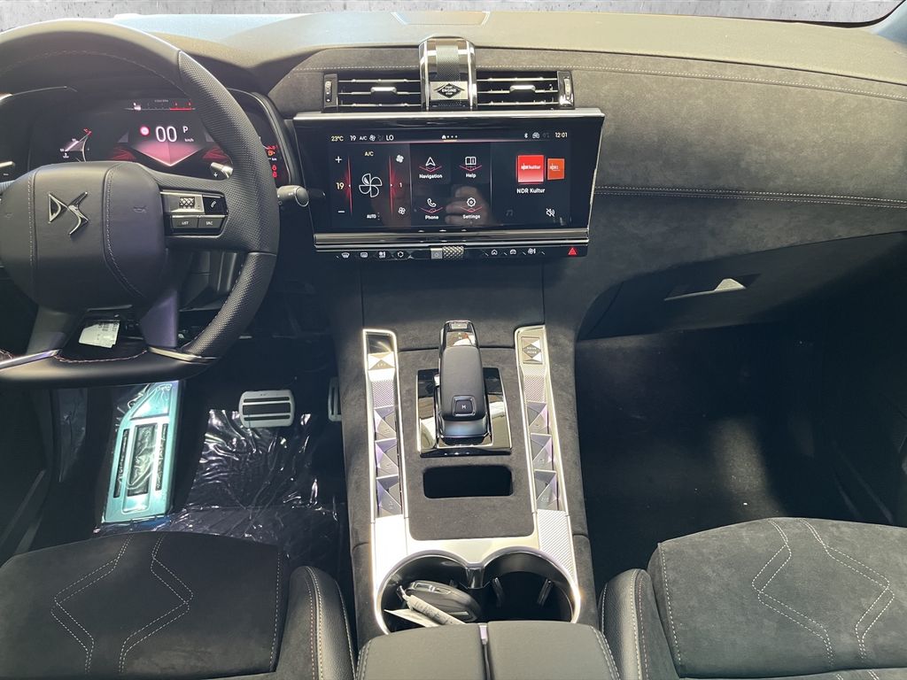 DS Automobiles DS7 (Crossback) 2025