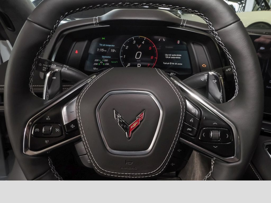Corvette C8 2025