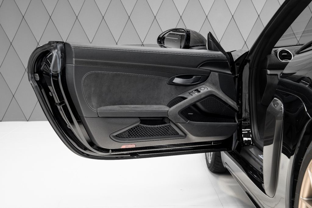 Porsche Boxster 2024