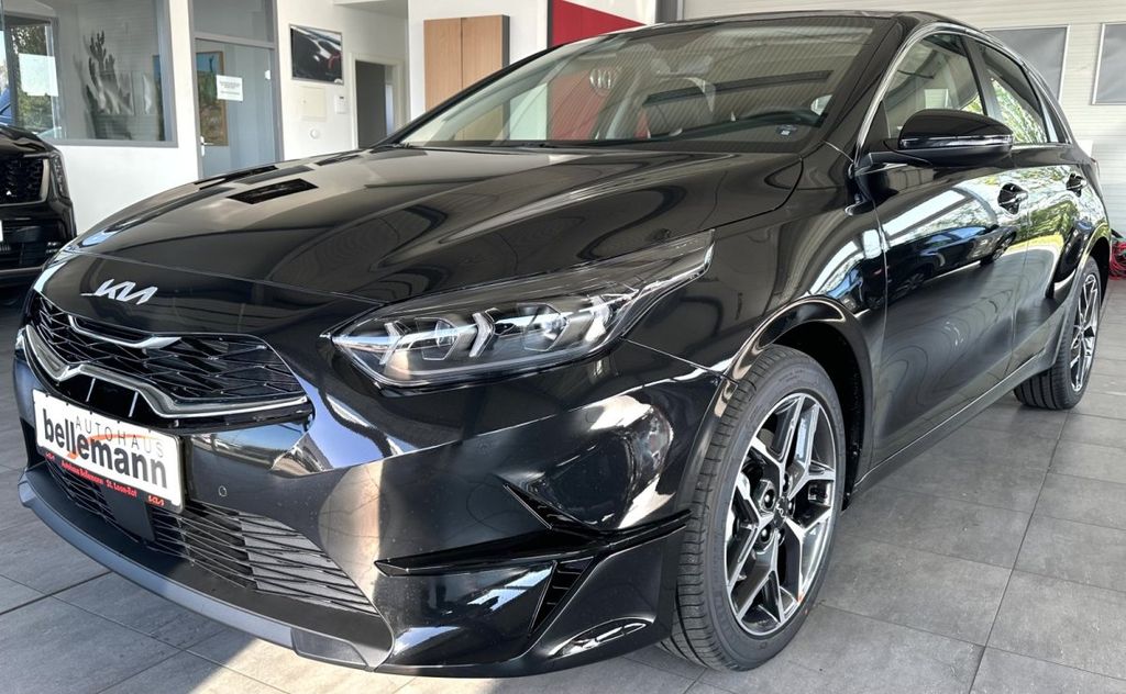 Kia cee'd / Ceed