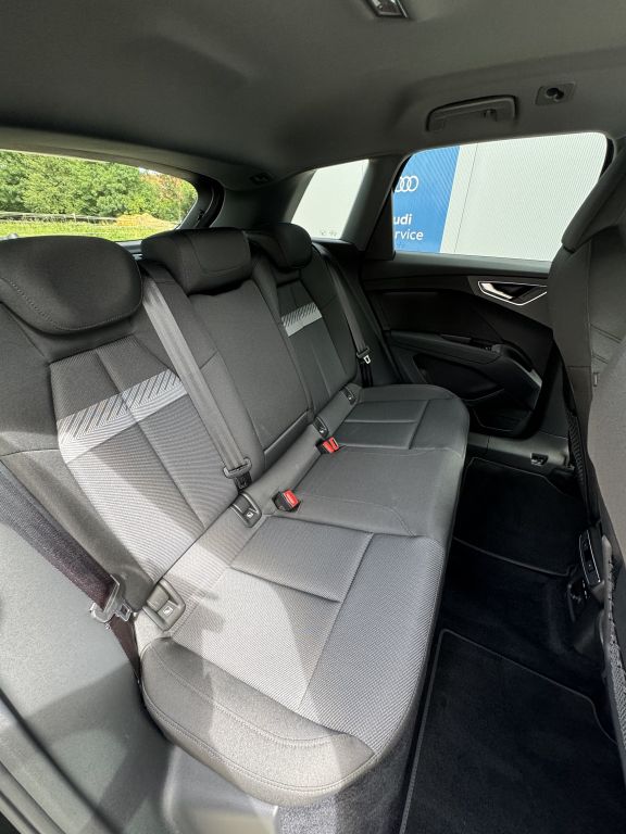 Audi Q4 e-tron 2023