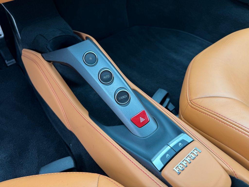 Ferrari 488 GTB 2016