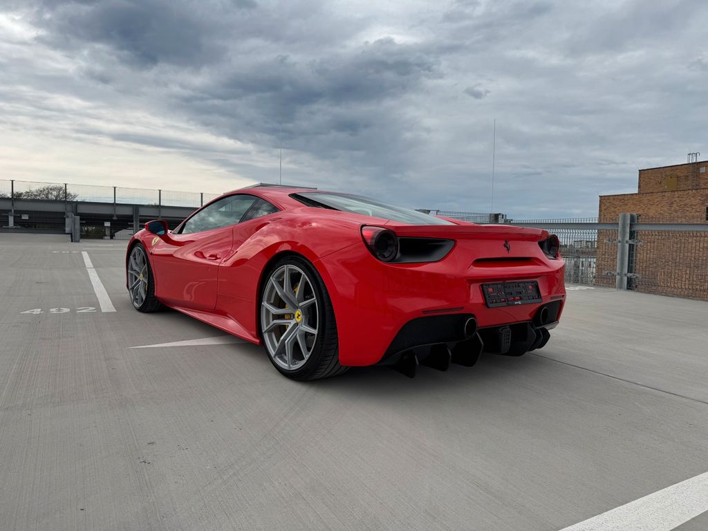 Ferrari 488 GTB 2016