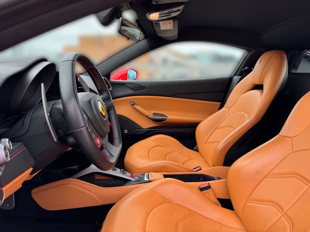 Ferrari 488 GTB 2016