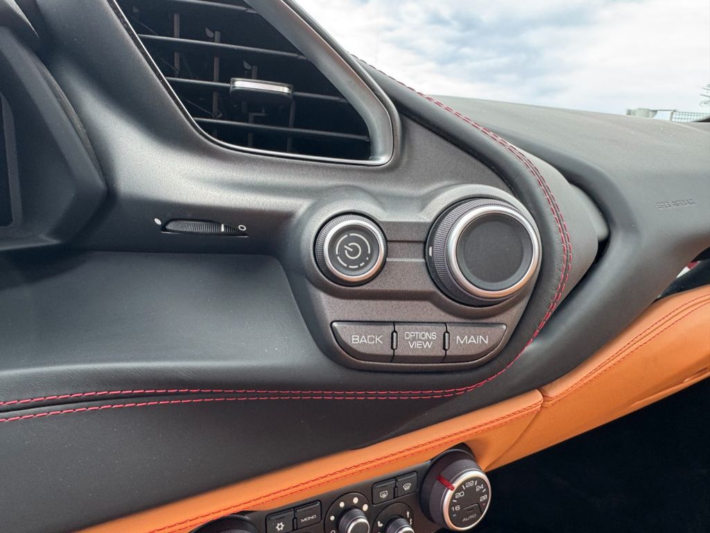 Ferrari 488 GTB 2016