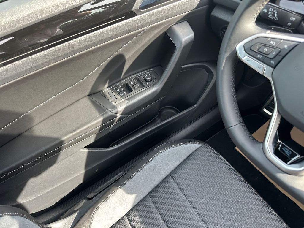 Volkswagen T-Roc 2025