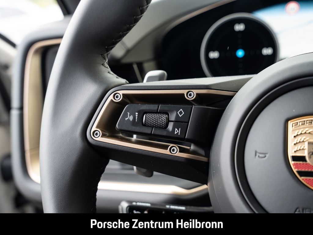 Porsche Cayenne 2025