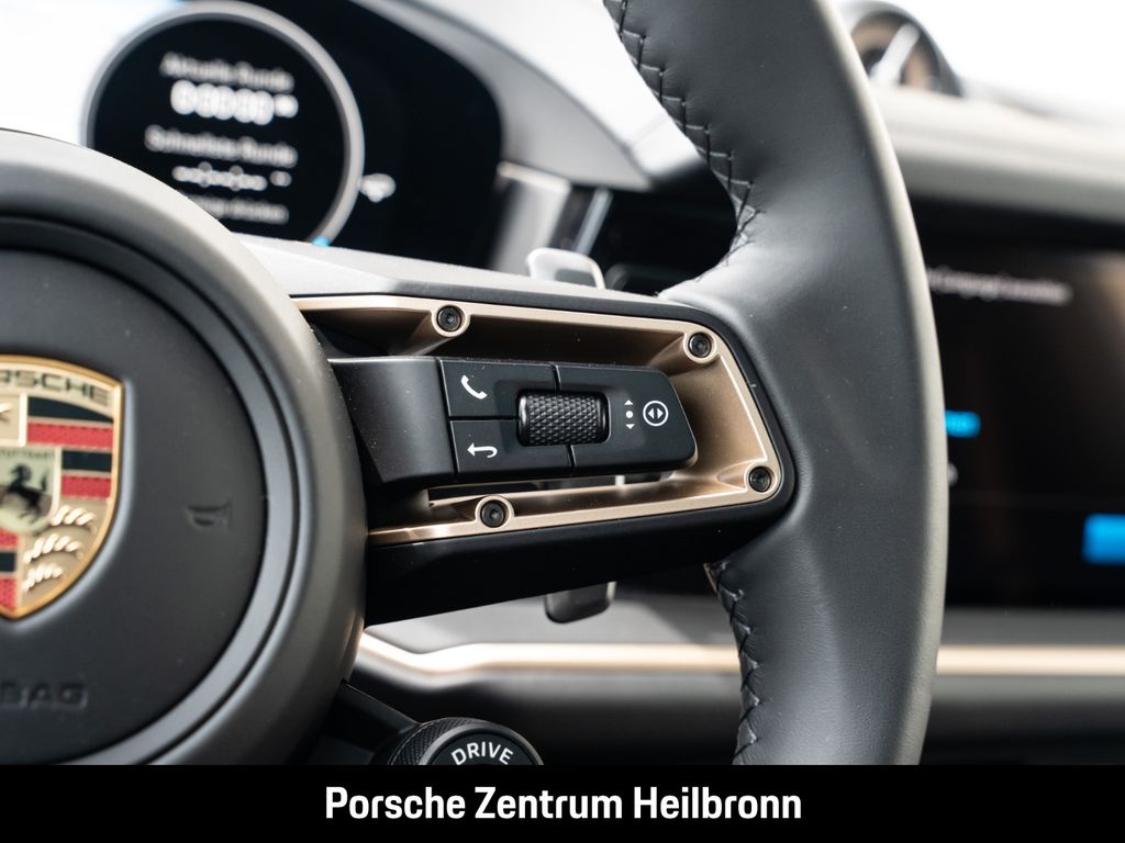 Porsche Cayenne 2025