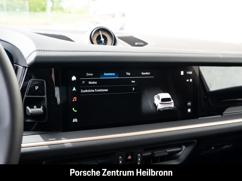 Porsche Cayenne 2025