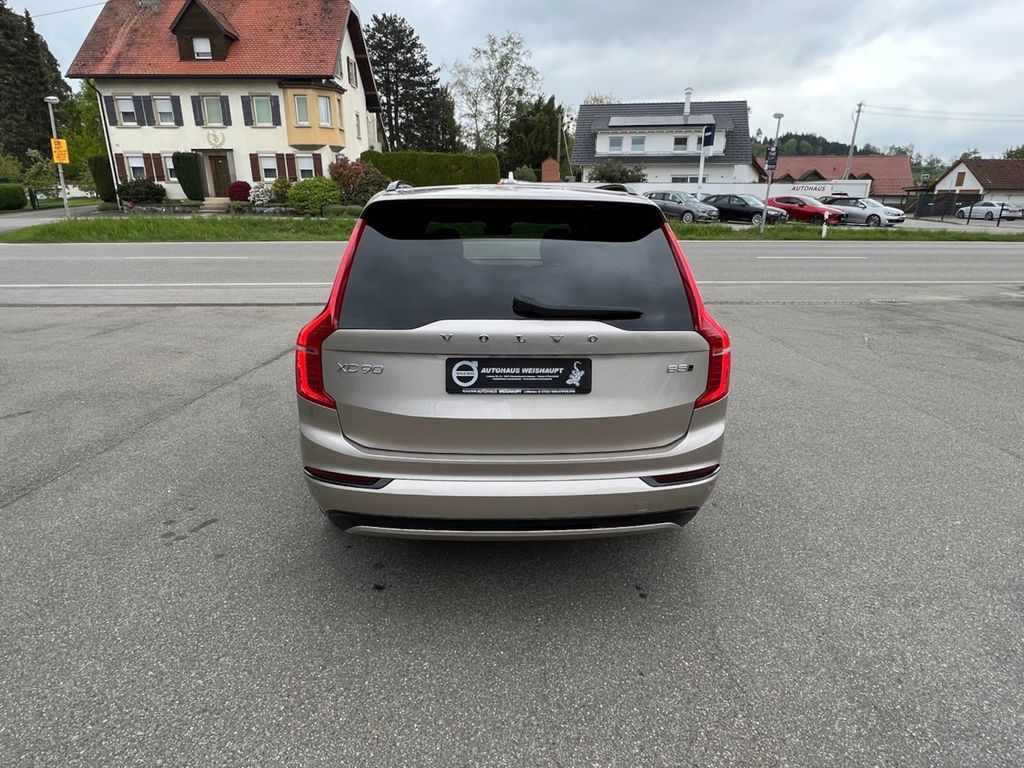Volvo XC90 2023