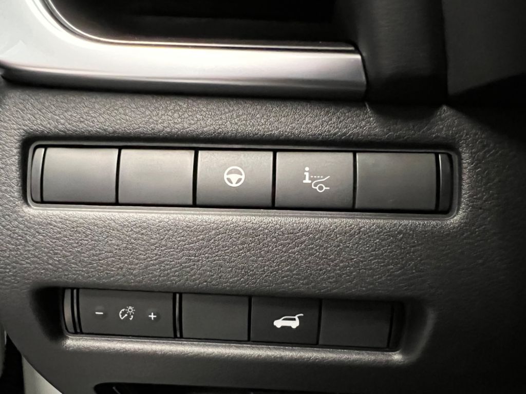 Nissan X-Trail 2024