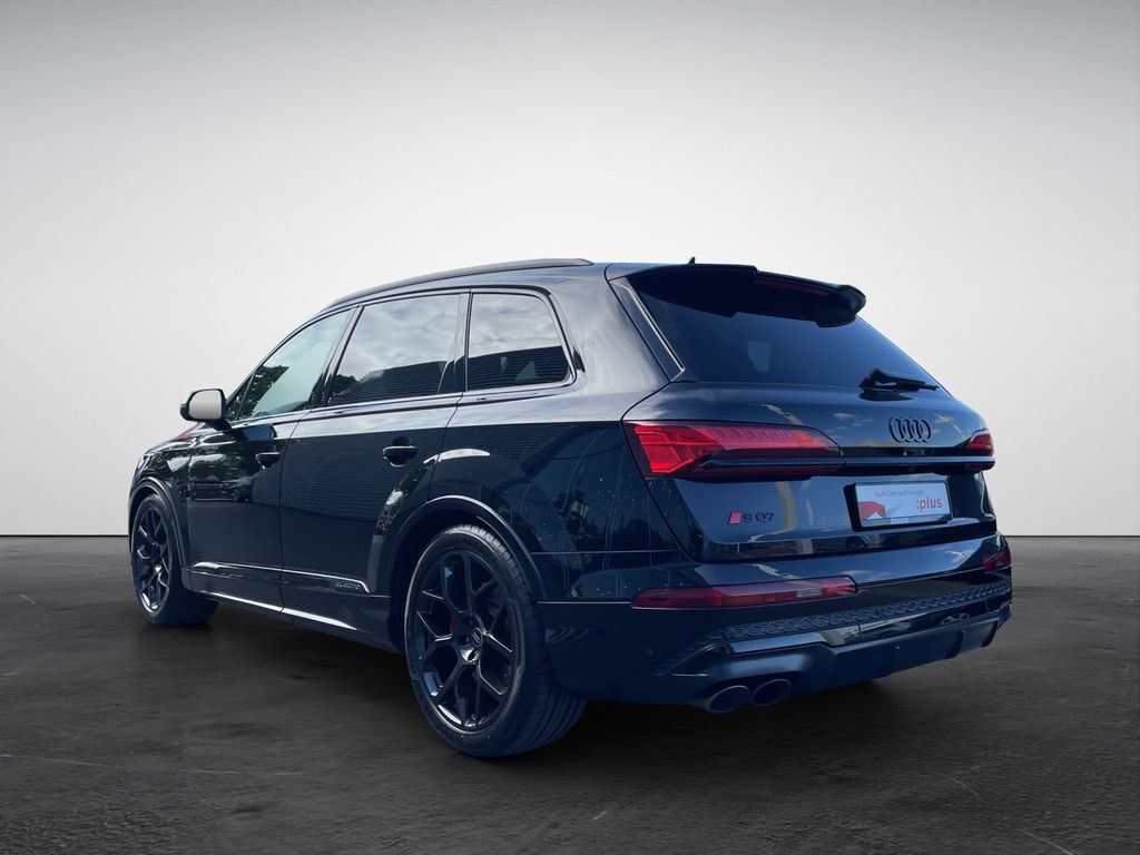 Audi SQ7 2024