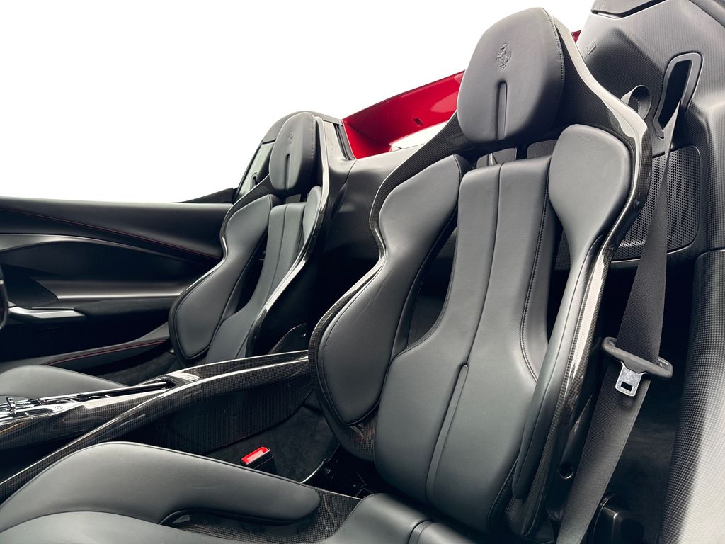 Ferrari 296 GTS 2023
