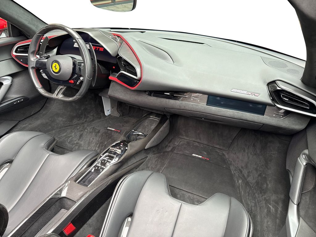 Ferrari 296 GTS 2023