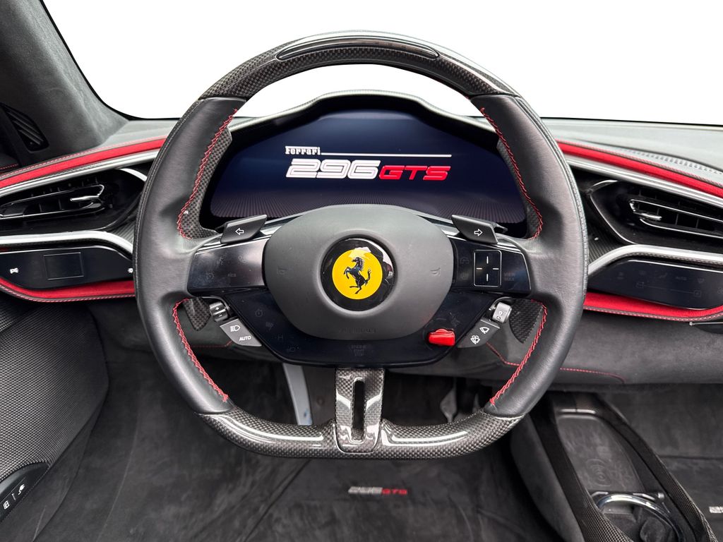 Ferrari 296 GTS 2023