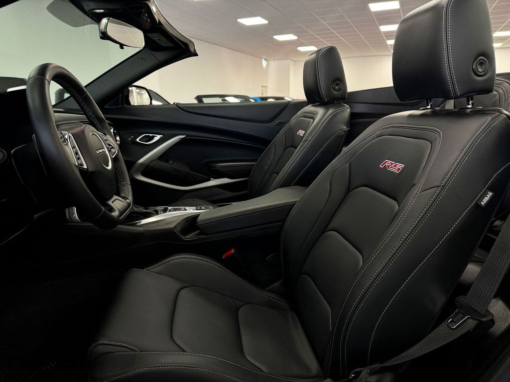 Chevrolet Camaro 2023