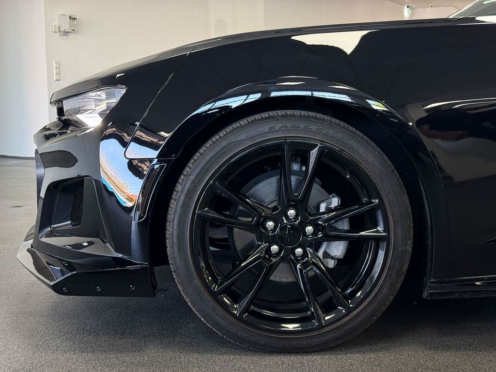 Chevrolet Camaro 2023