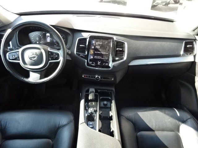 Volvo XC90 2021