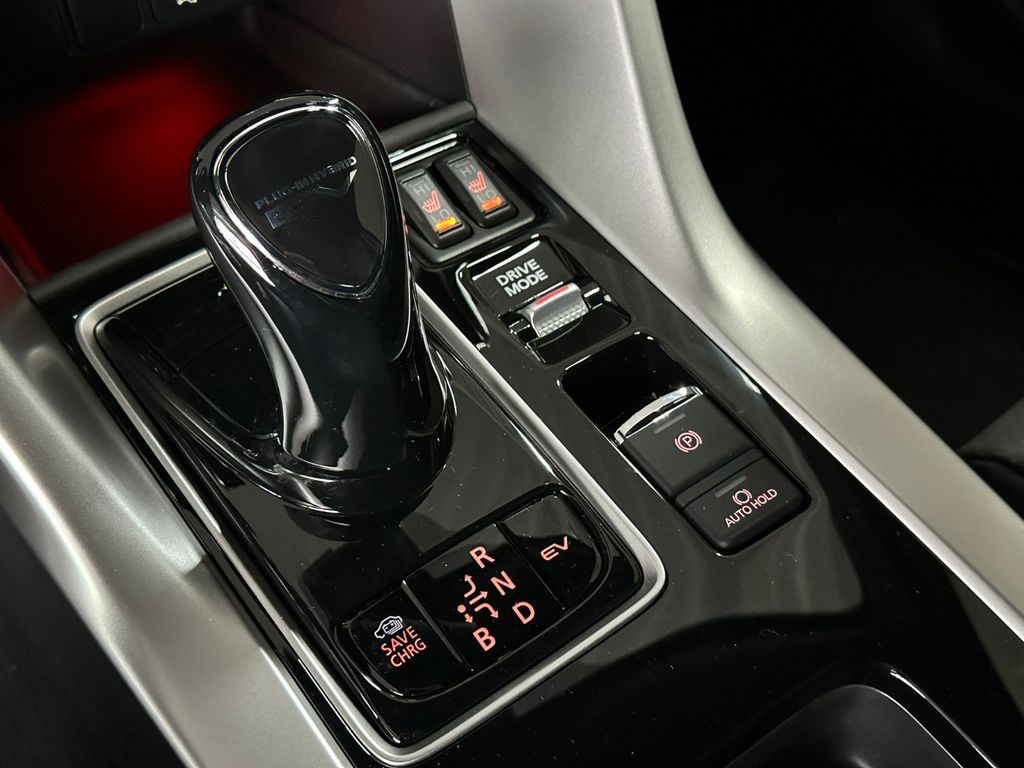 Mitsubishi Eclipse Cross 2024