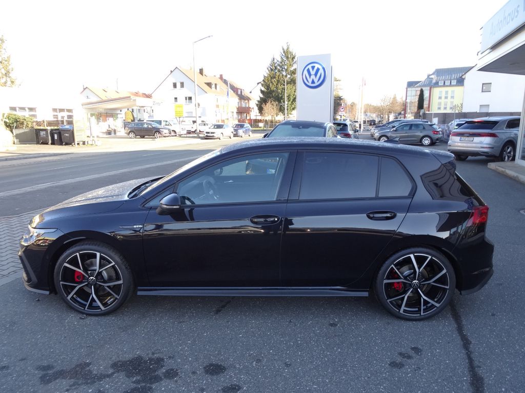 Volkswagen Golf 2022