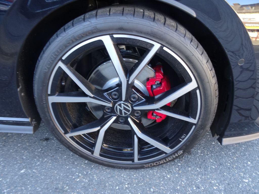 Volkswagen Golf 2022