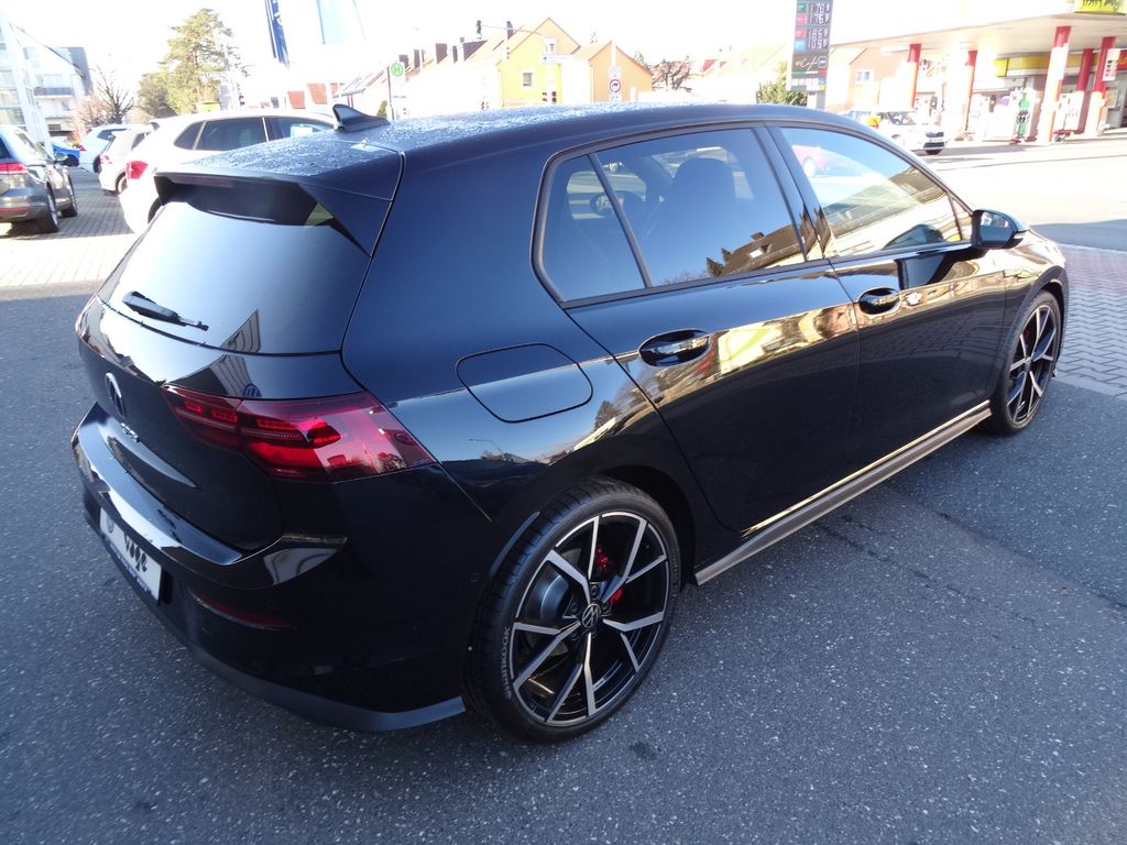 Volkswagen Golf 2022