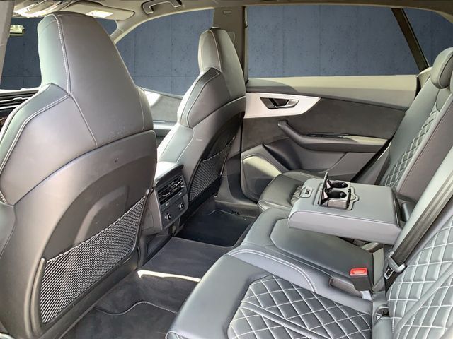 Audi SQ8 2021