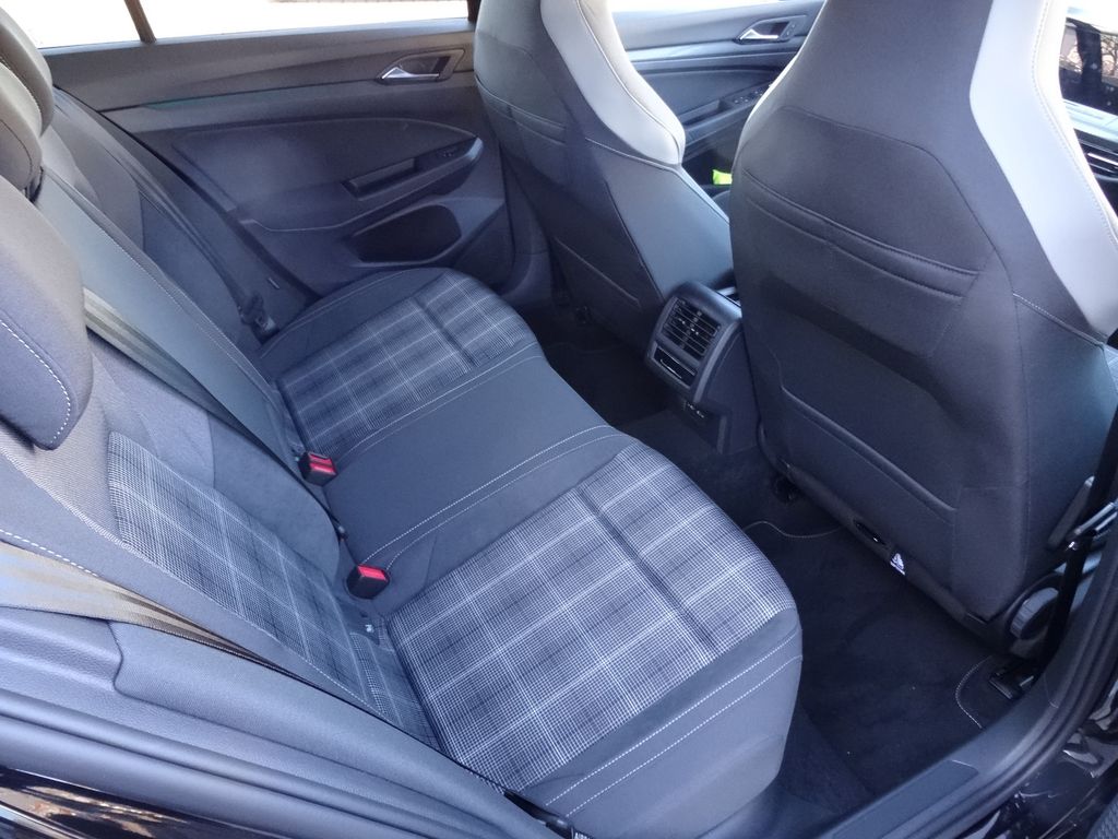 Volkswagen Golf 2022