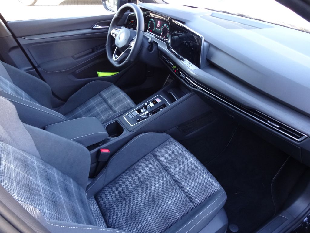 Volkswagen Golf 2022