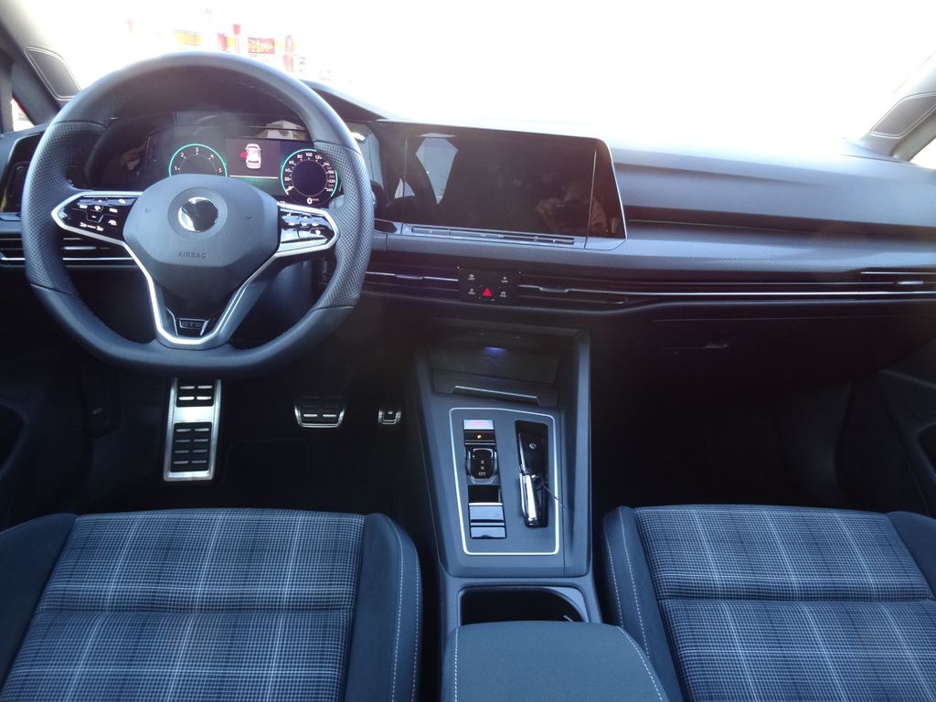Volkswagen Golf 2022