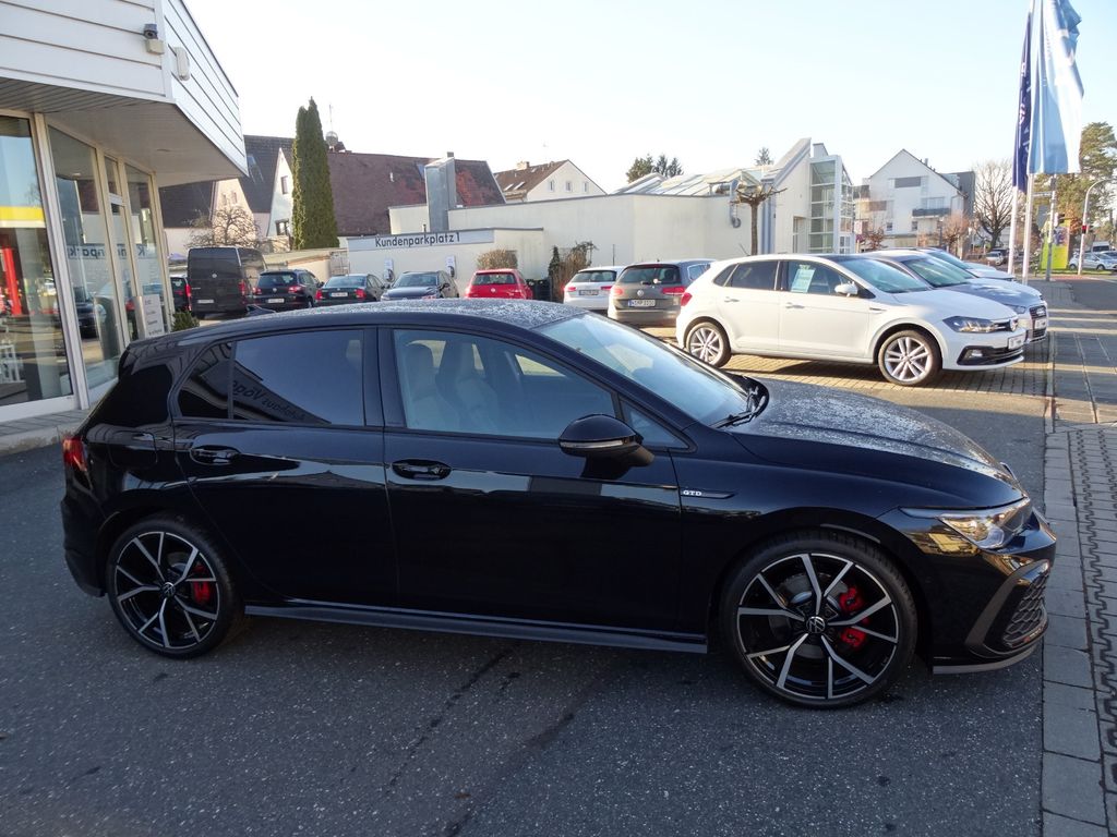 Volkswagen Golf 2022