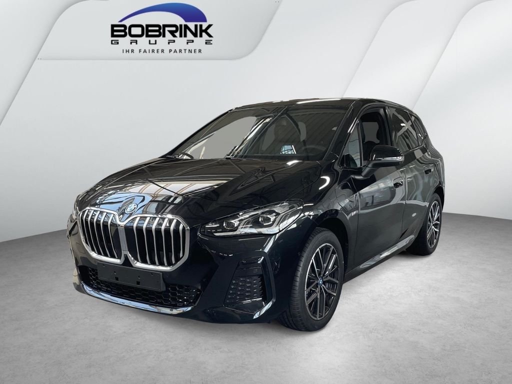 BMW 225 2025