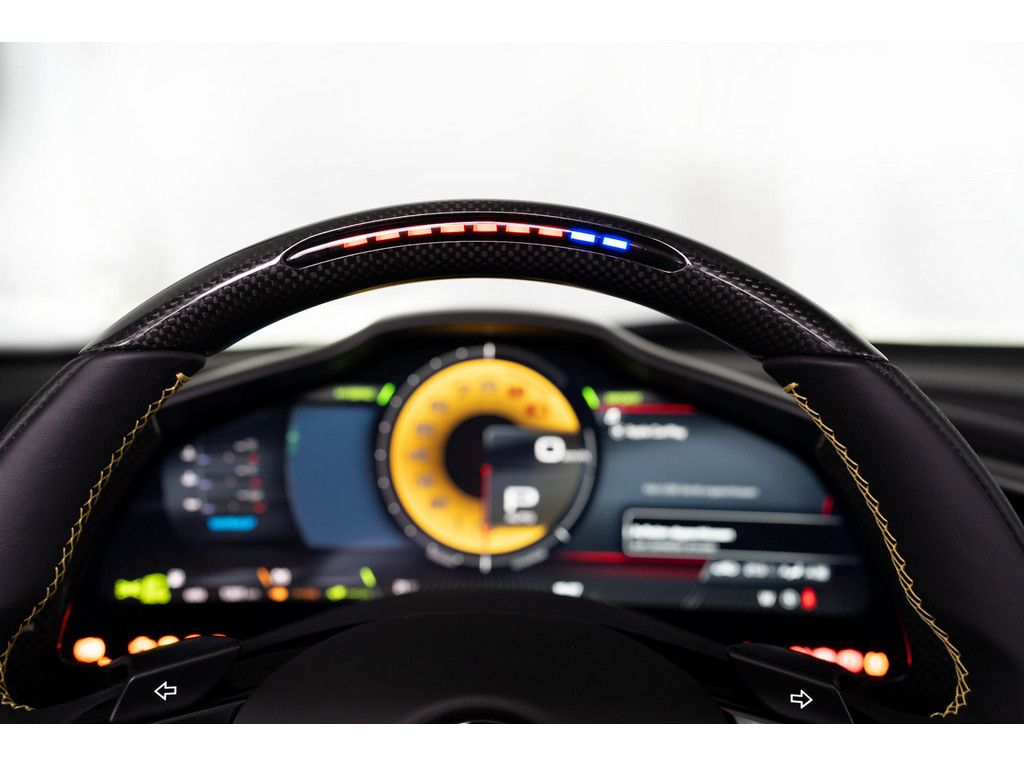 Ferrari 296 GTS 2024