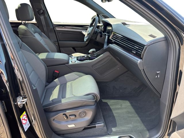 Volkswagen Touareg 2025