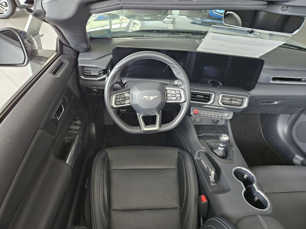 Ford Mustang 2024