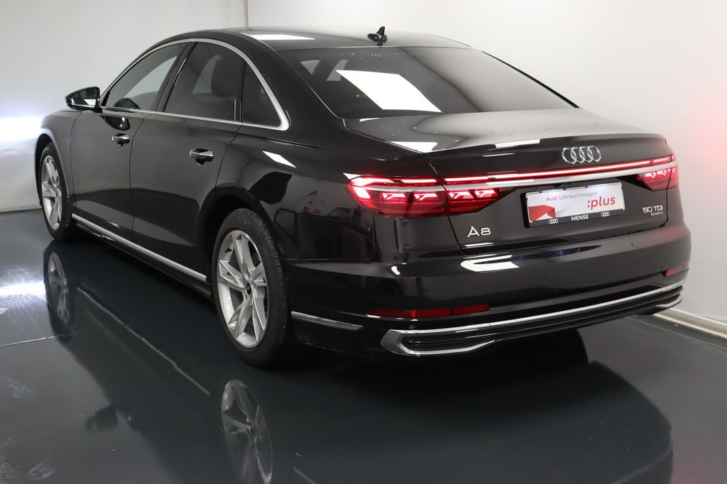 Audi A8 2024