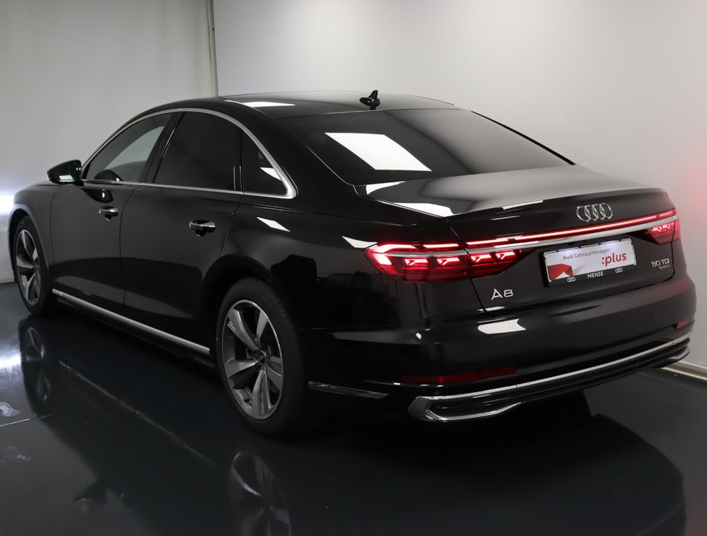 Audi A8 2024