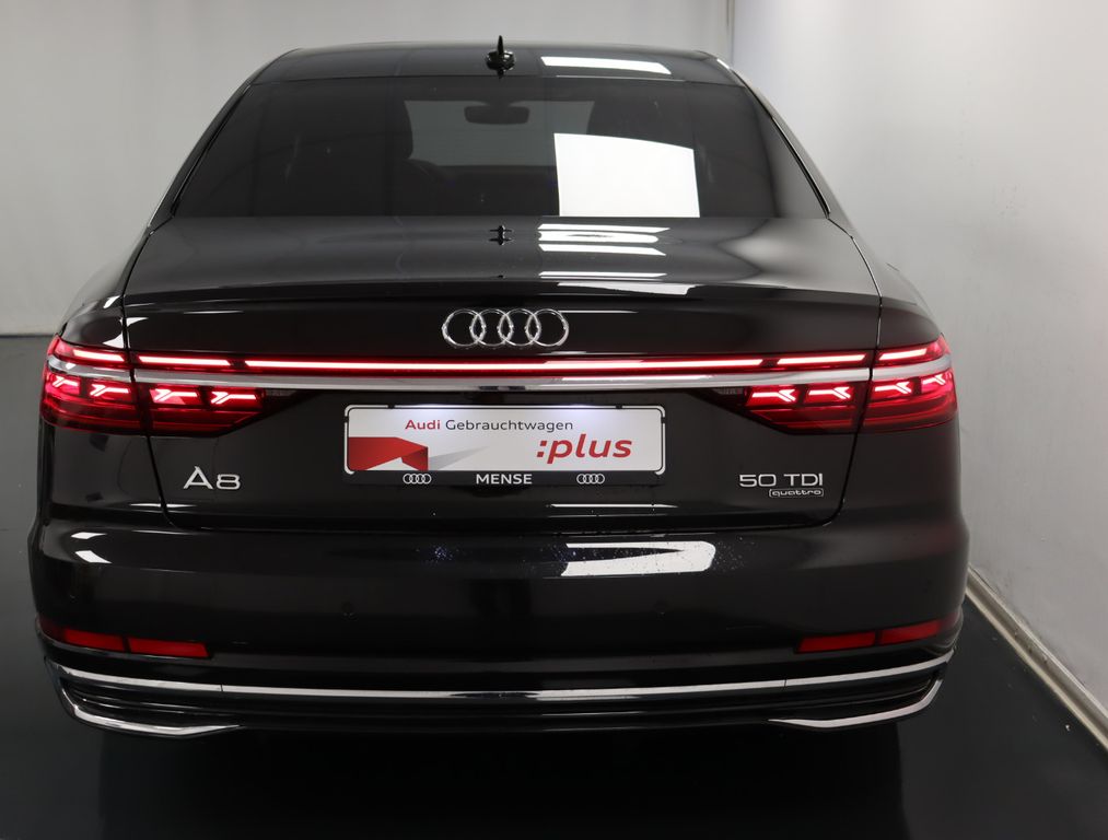 Audi A8 2024